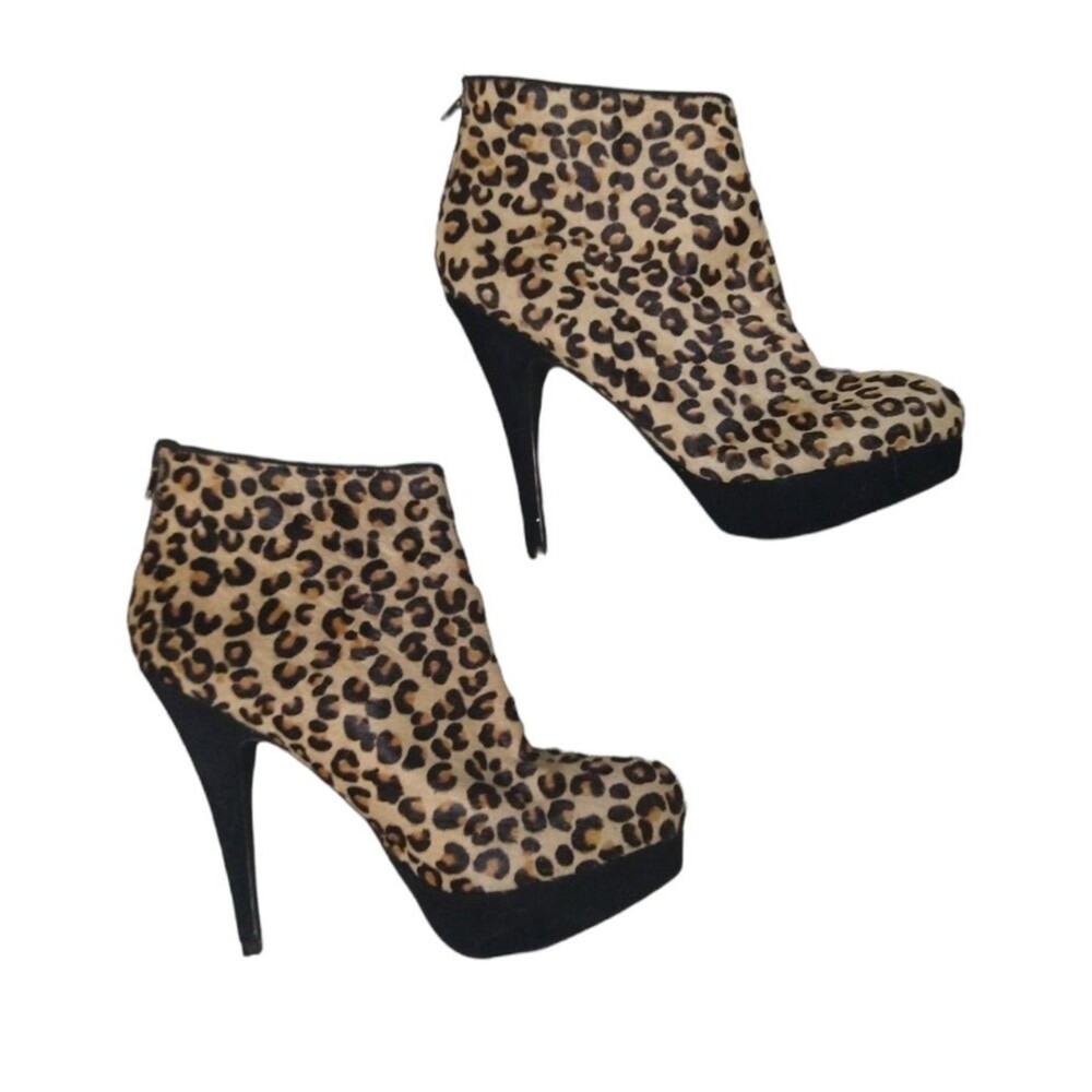 Aldo ankle Heeled leopard print boots Size 8.5 Y2K Vintage